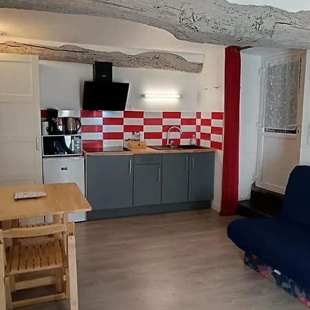 Le Petit Atelier, Centre-ville, Vue Riviere * Villedieu-les-Poëles