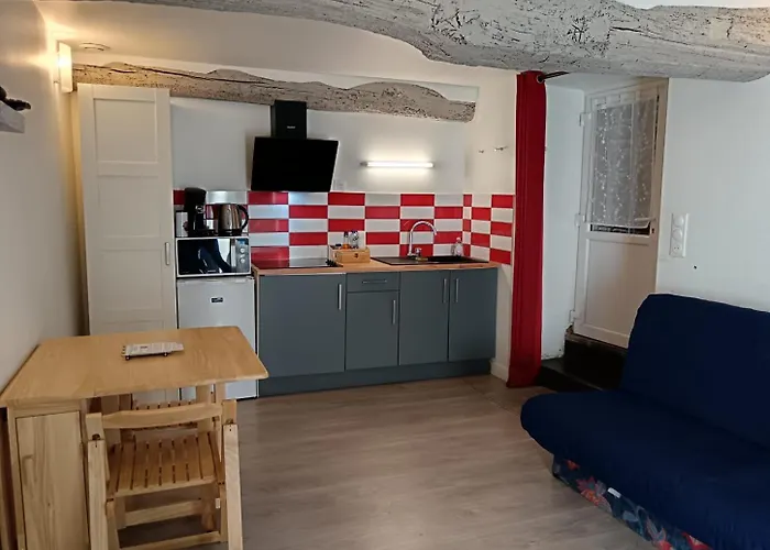 Le Petit Atelier, Centre-ville, Vue Riviere * Villedieu-les-Poëles