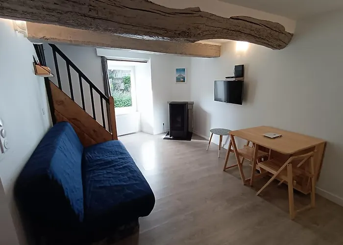 Holiday home Le Petit Atelier, Centre-ville, Vue Riviere