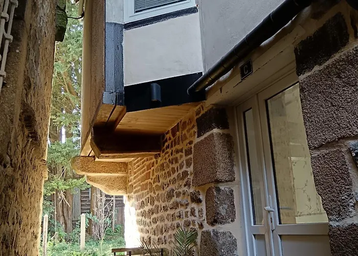 Le Petit Atelier, Centre-ville, Vue Riviere Villedieu-les-Poëles